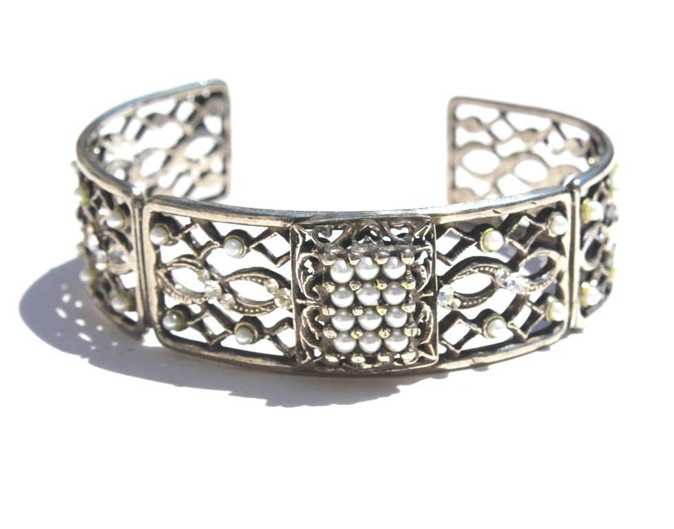 Pulsera rígida estilo Buccellati