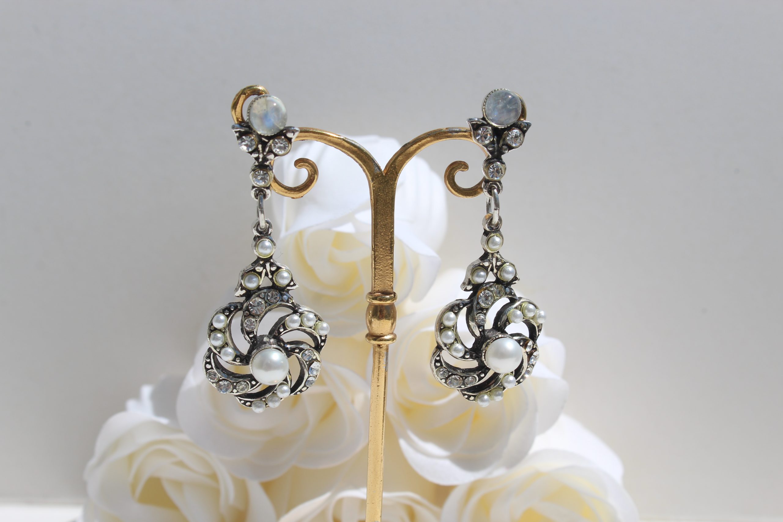Novias con pendiente victorianos I